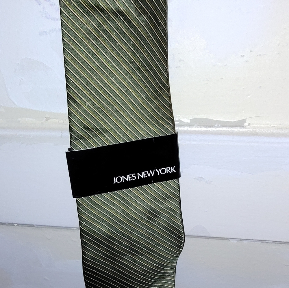 Jones new York men's tie
